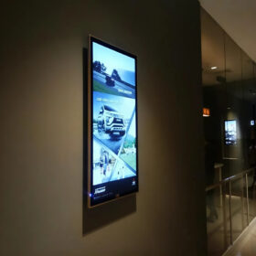 Màn hình quảng cáo treo tường 43 inch